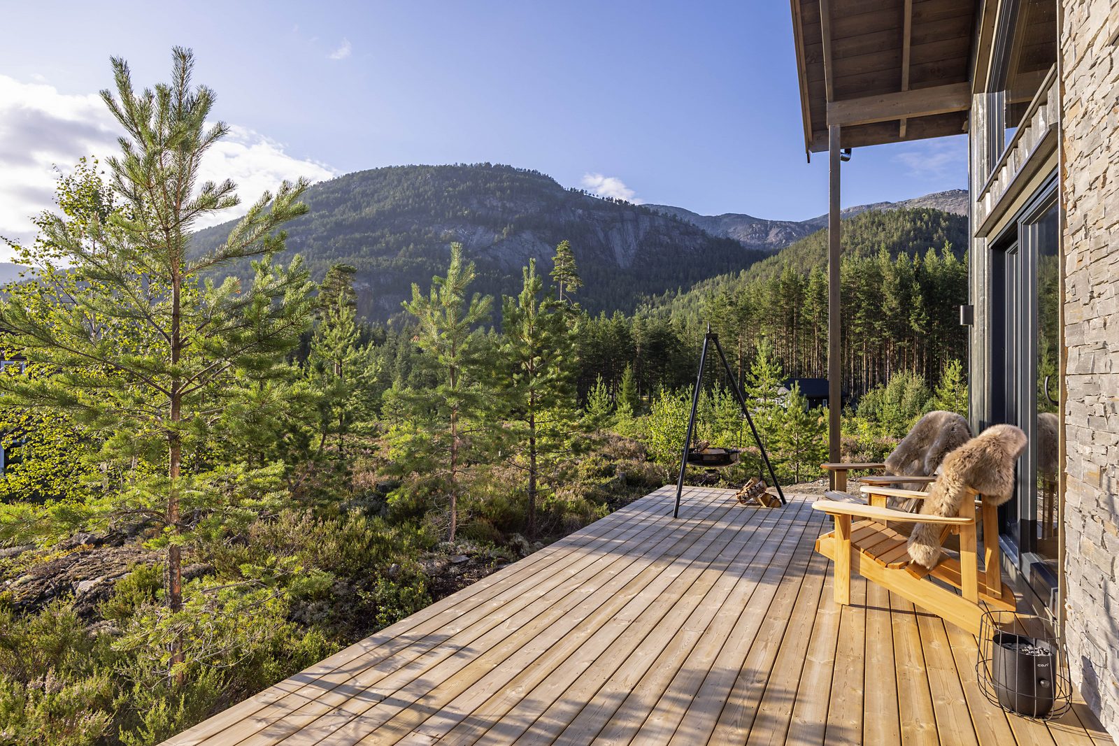 Saga Hytte | 6p | With Sauna, Hot Tub & Water View