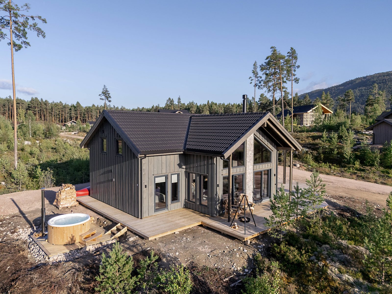 Saga Hytte | 6p | With Sauna, Hot Tub & Water View