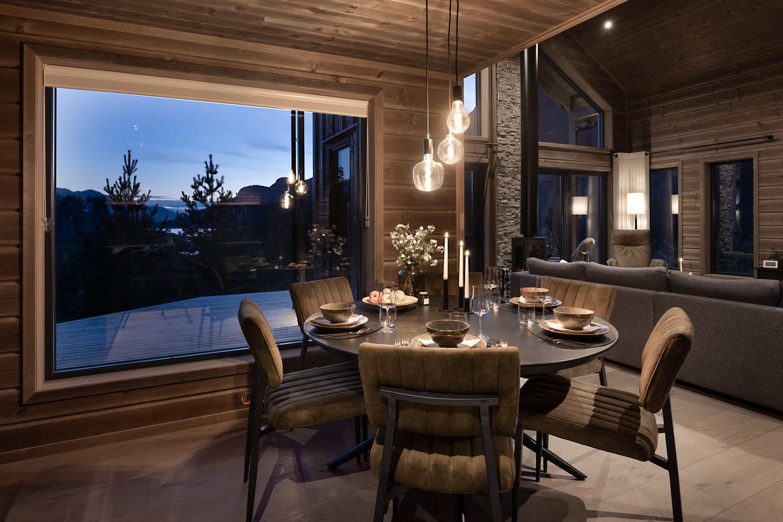 Saga Hytte | 6p | With Sauna, Hot Tub & Water View