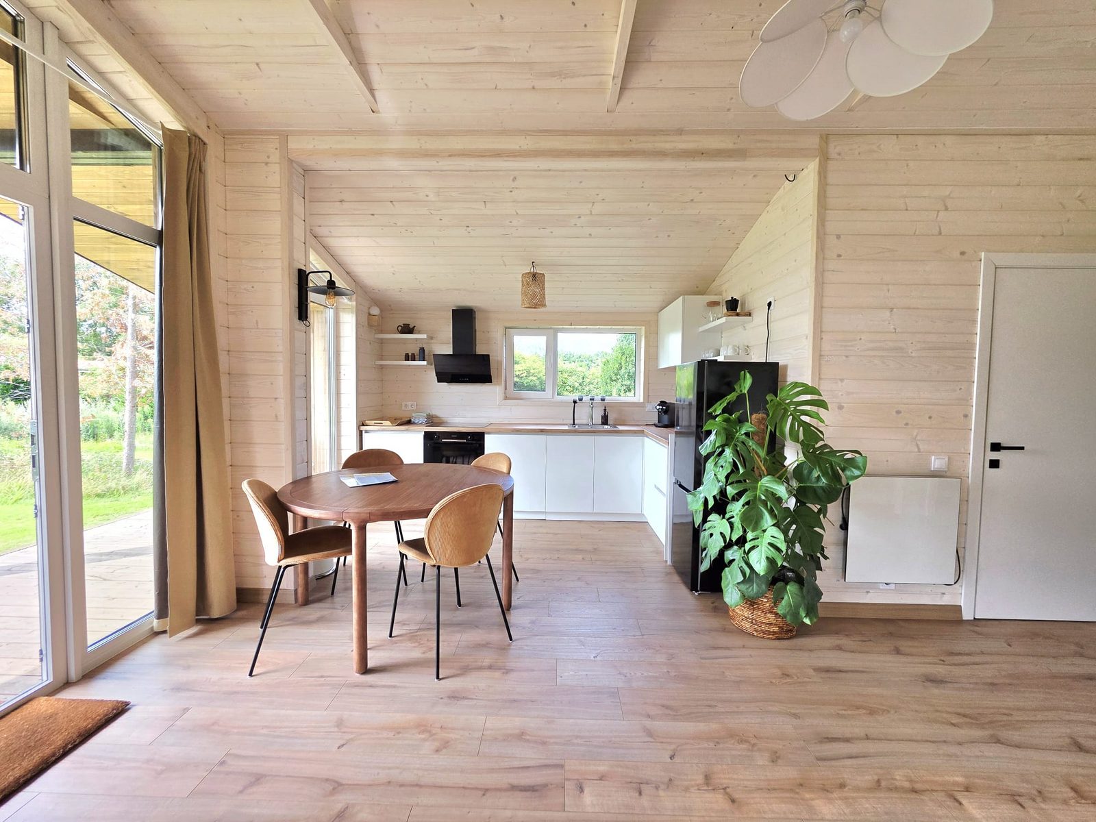 Slowlodge