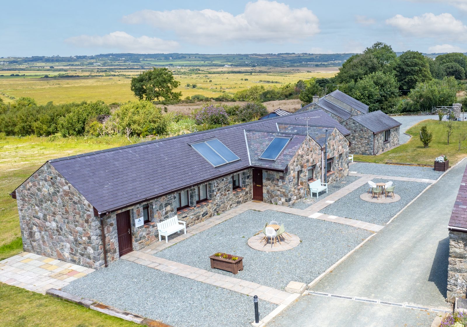 Blue Bird Cottages