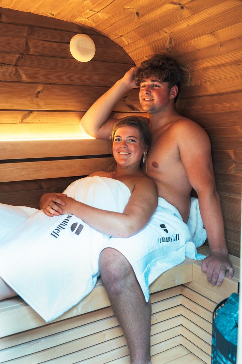 The Nutshell mit Hot Tub und Sauna | 2 Personen