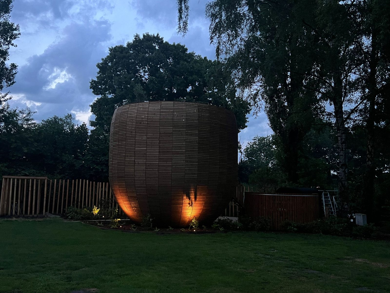 The Nutshell mit Hot Tub und Sauna | 2 Personen