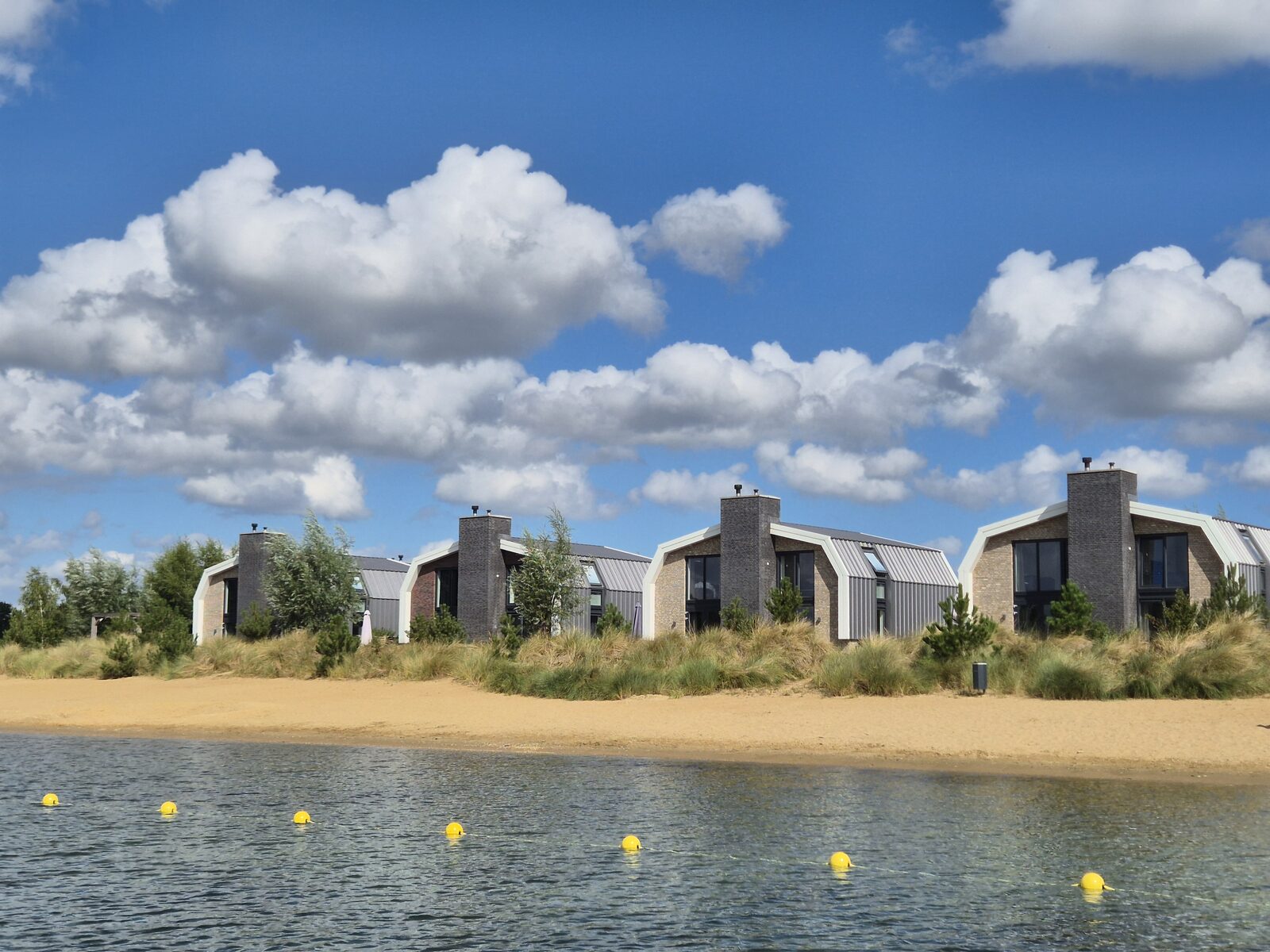 Villa Waterfront 12