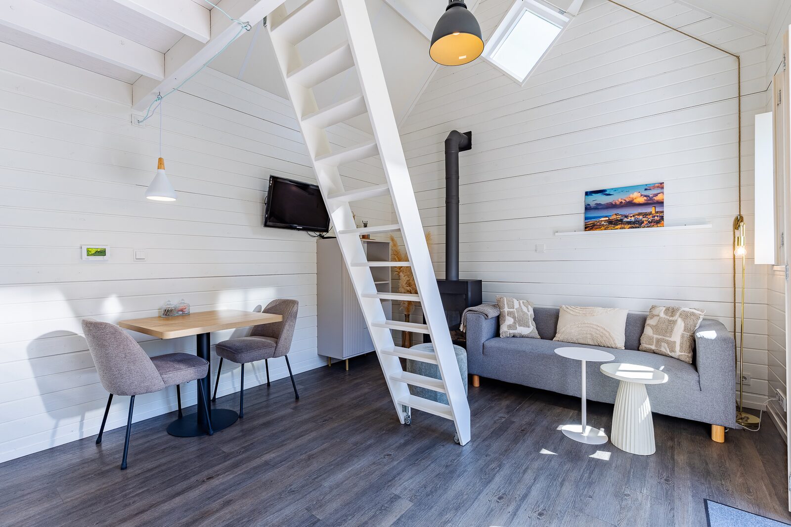 Rent a cottage in Domburg | Lijsterhofstraat 13 - Cozy holiday home near beach and center
