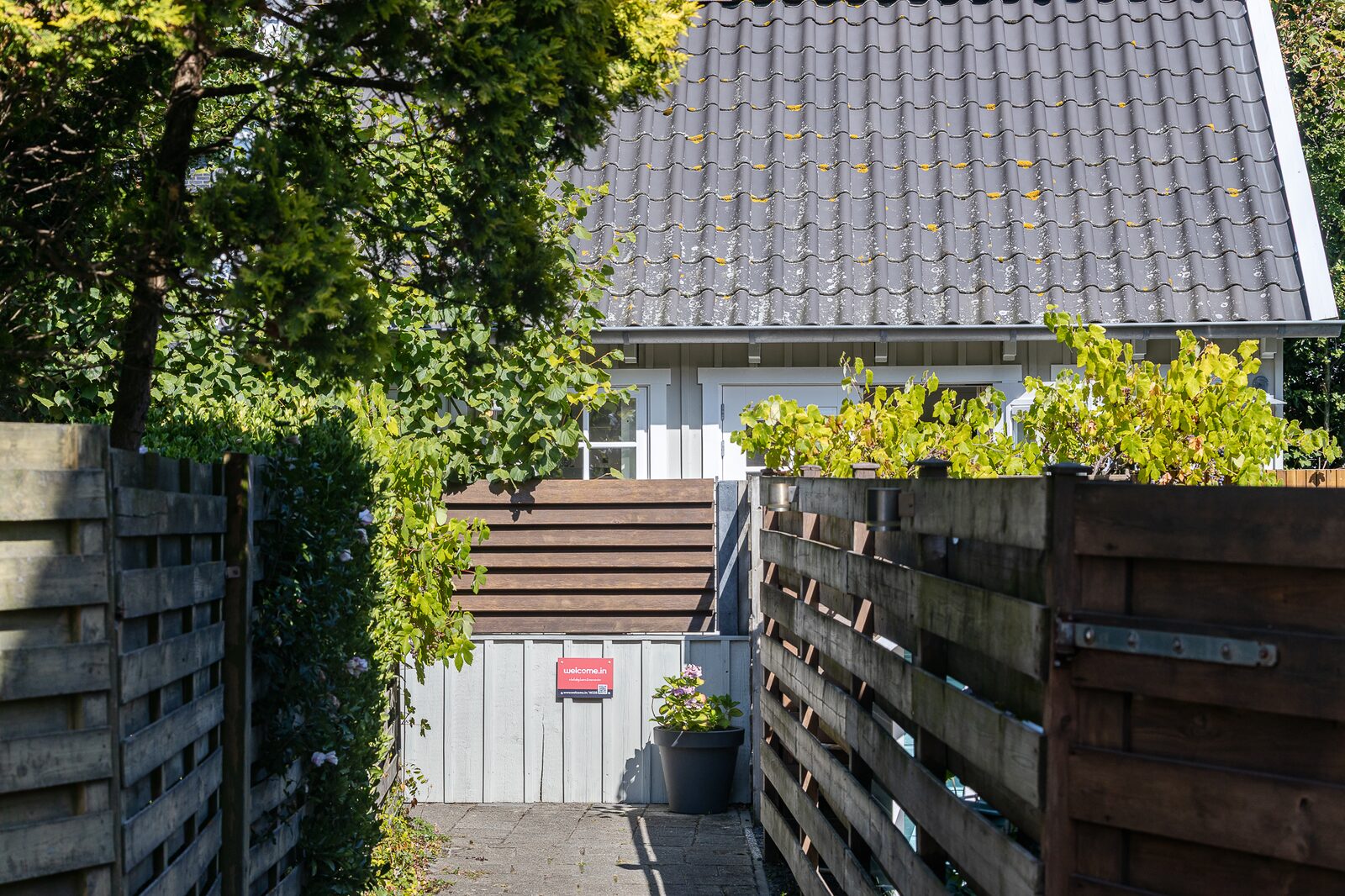 Rent a cottage in Domburg | Lijsterhofstraat 13 - Cozy holiday home near beach and center