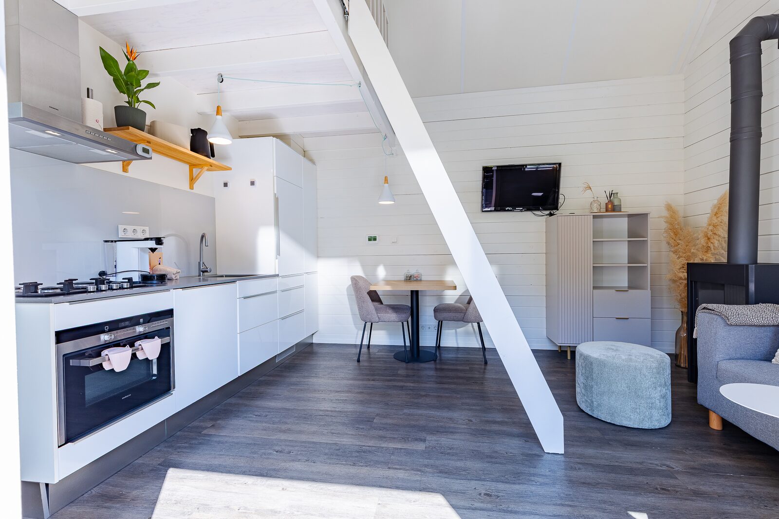 Rent a cottage in Domburg | Lijsterhofstraat 13 - Cozy holiday home near beach and center