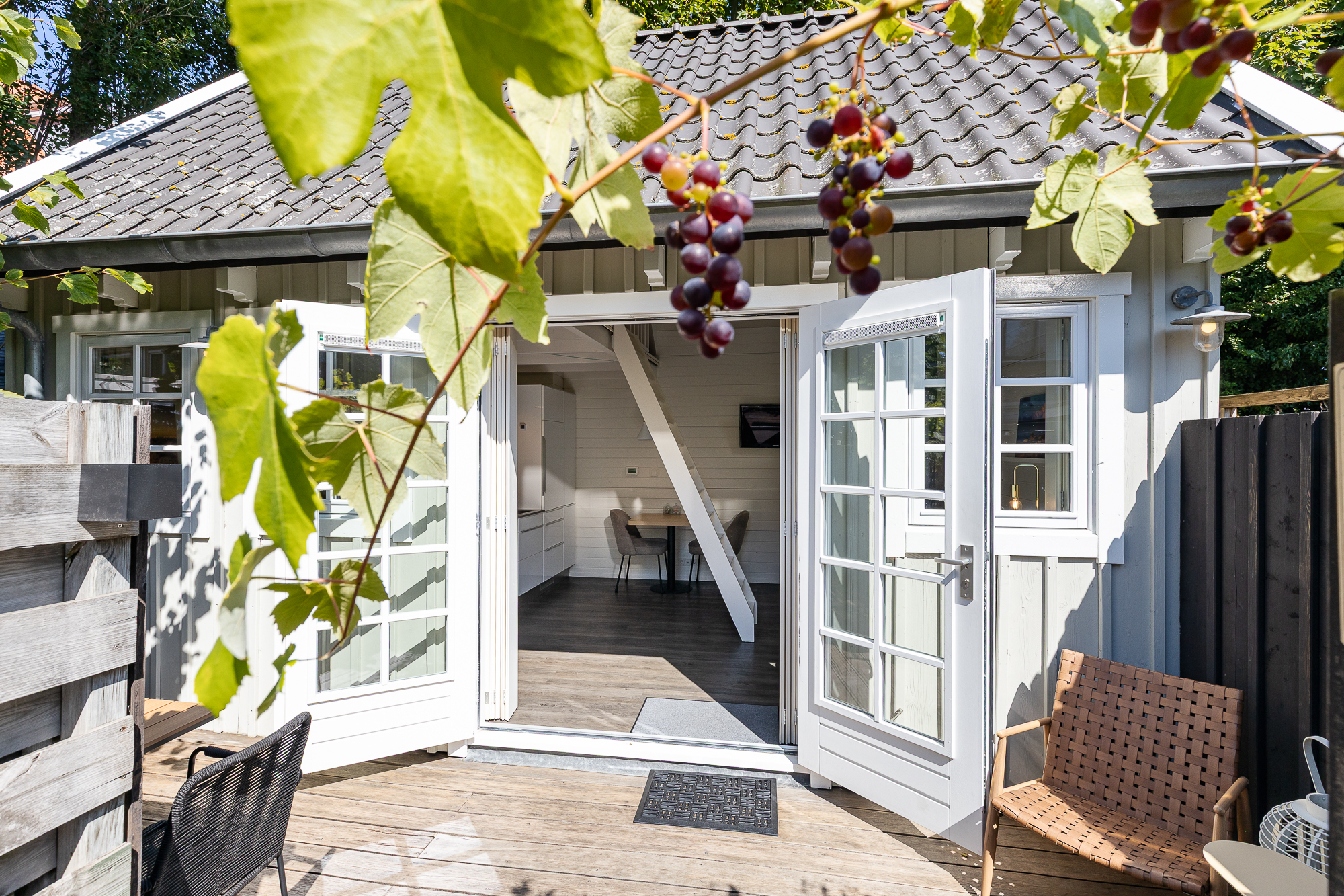 rent-a-cottage-in-domburg-lijsterhofstraat-13-cozy-holiday-home-near-beach-and-center