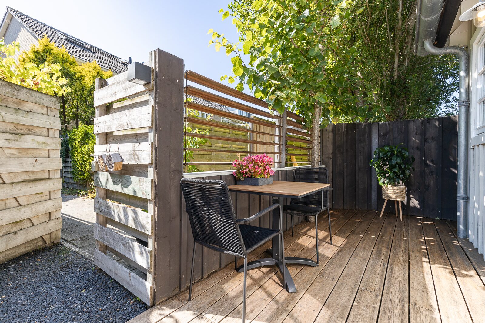Rent a cottage in Domburg | Lijsterhofstraat 13 - Cozy holiday home near beach and center