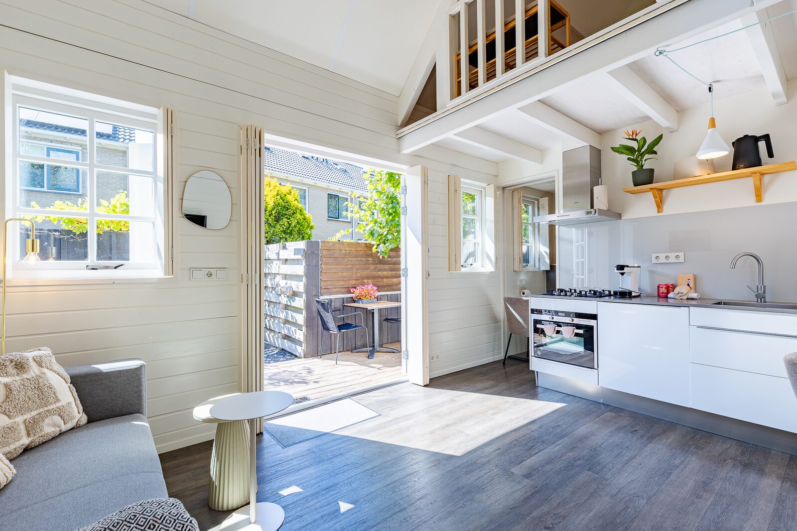 Rent a cottage in Domburg | Lijsterhofstraat 13 - Cozy holiday home near beach and center