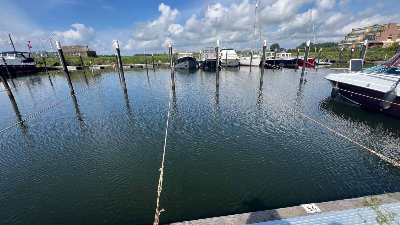 Mooring in marina 10m x 2m