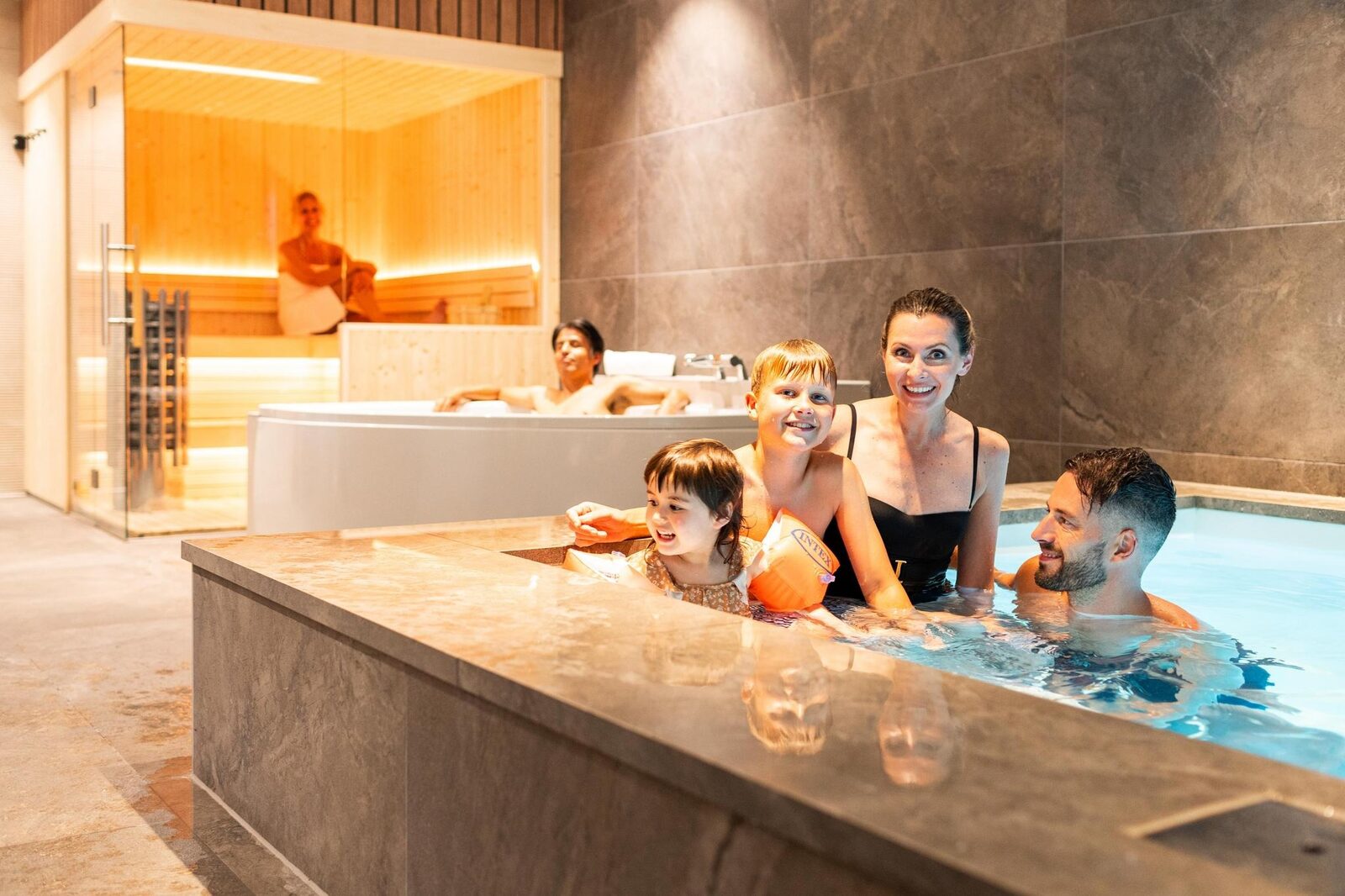  Boerderij Villa met Binnenzwembad & Wellness | 12 personen | Rolstoelvriendelijk