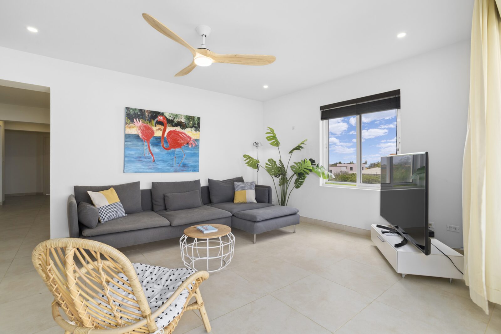 Playa Breeze Apartment