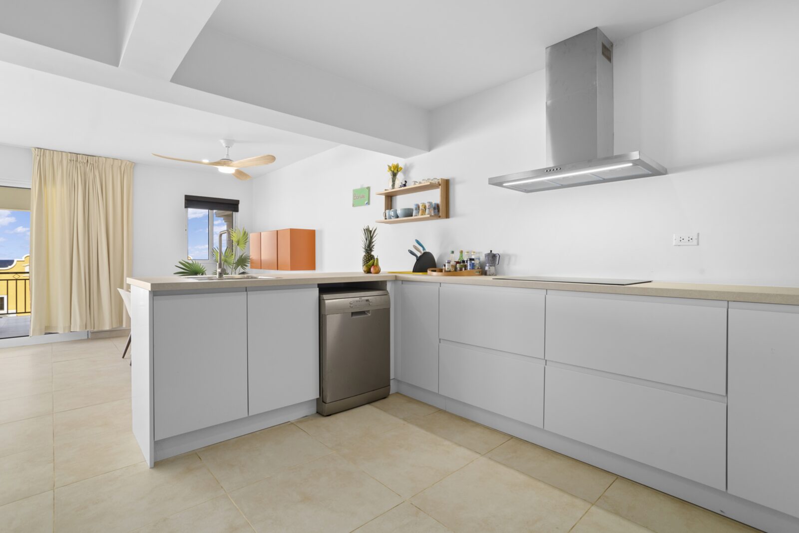 Playa Breeze Apartment