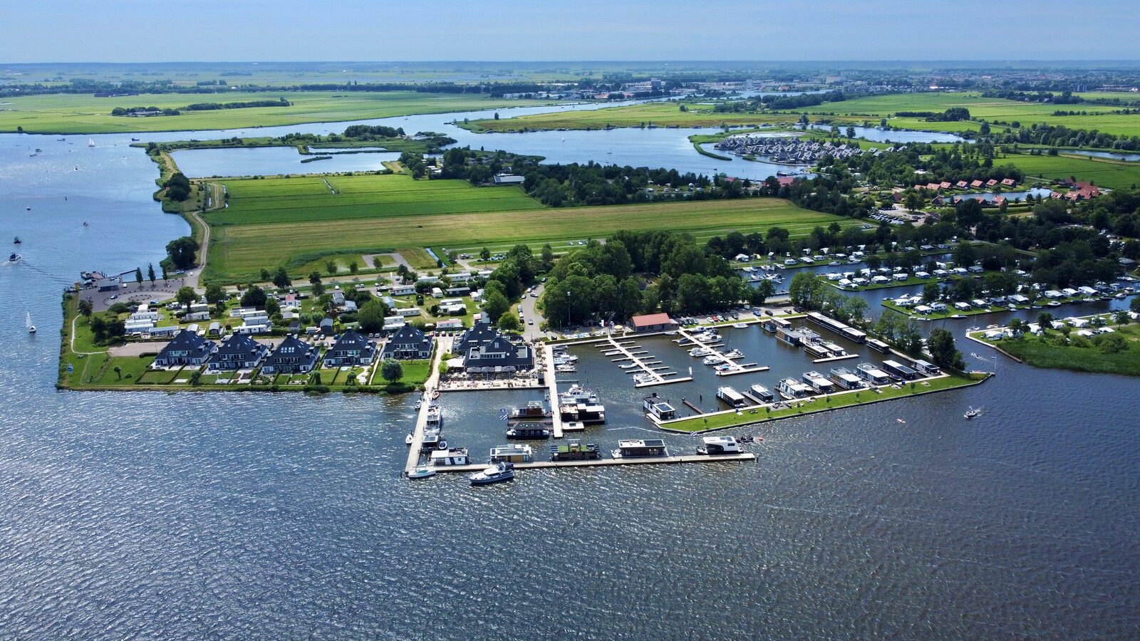 BootHuisje Sneekermeer
