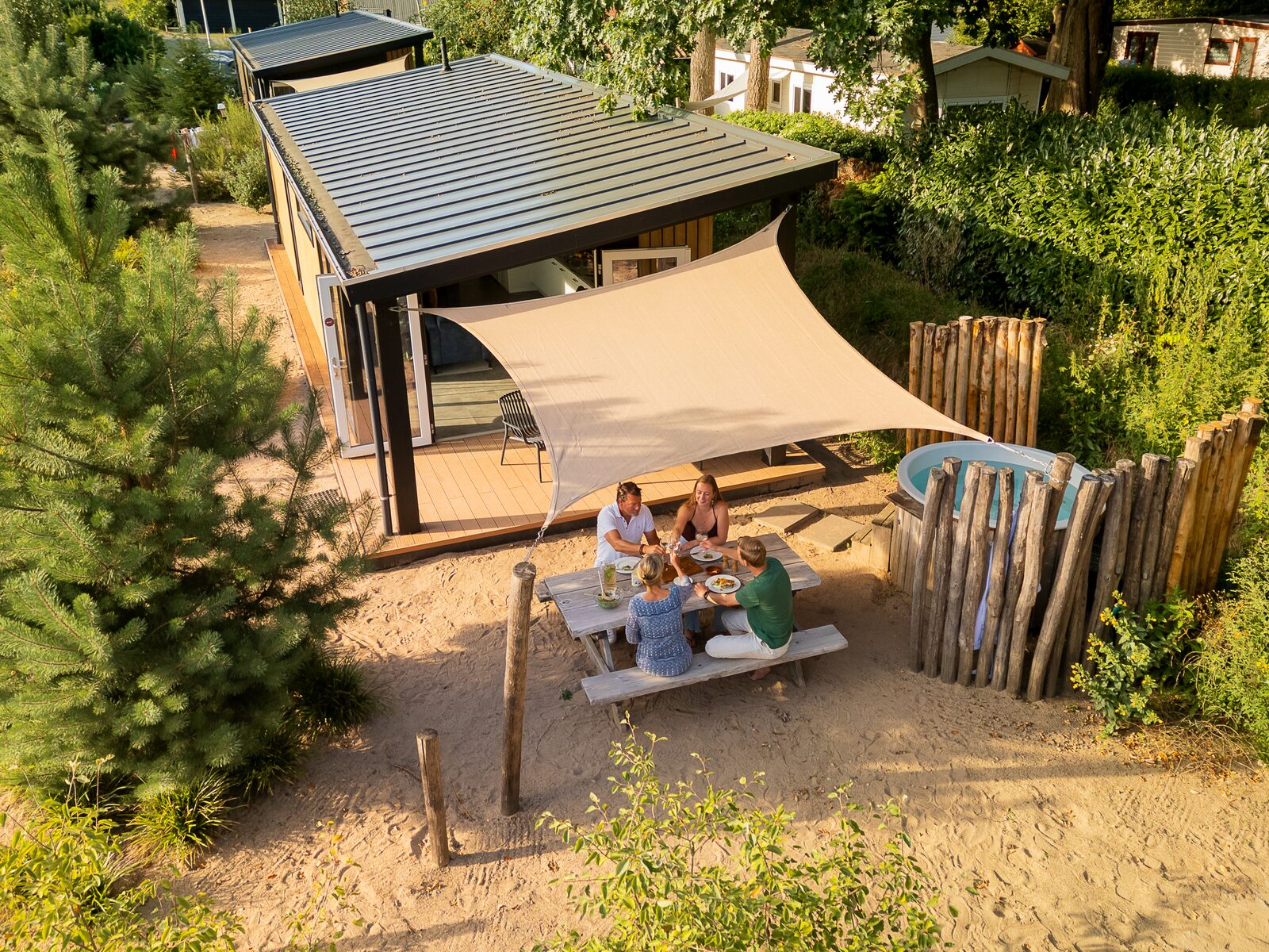 Sand Lodge Jacuzzi | 4 Ppl. 
