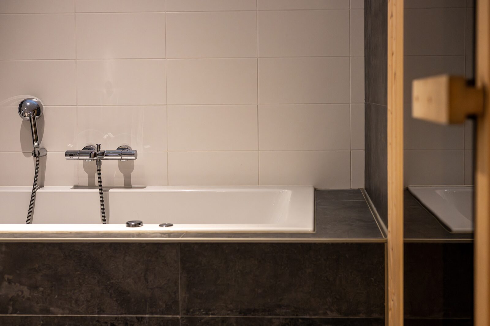 Villa Oesterdam Wellness | 16 personen
