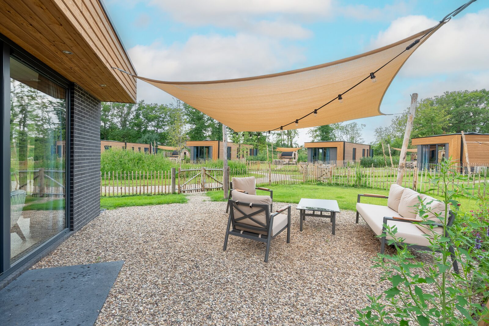 Parklodge 4 met hondenhek, sauna en hottub
