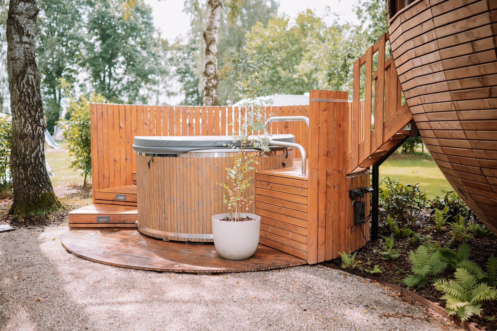 The Nutshell met hottub en sauna | 2 personen