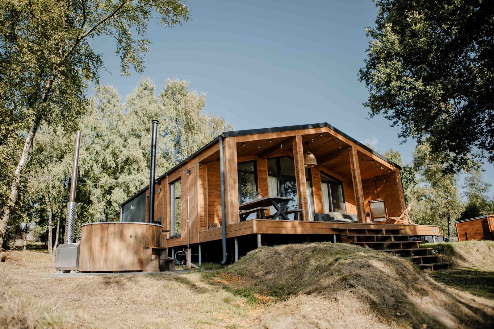 Lake House Scandi mit Hottub | 5 pers. 