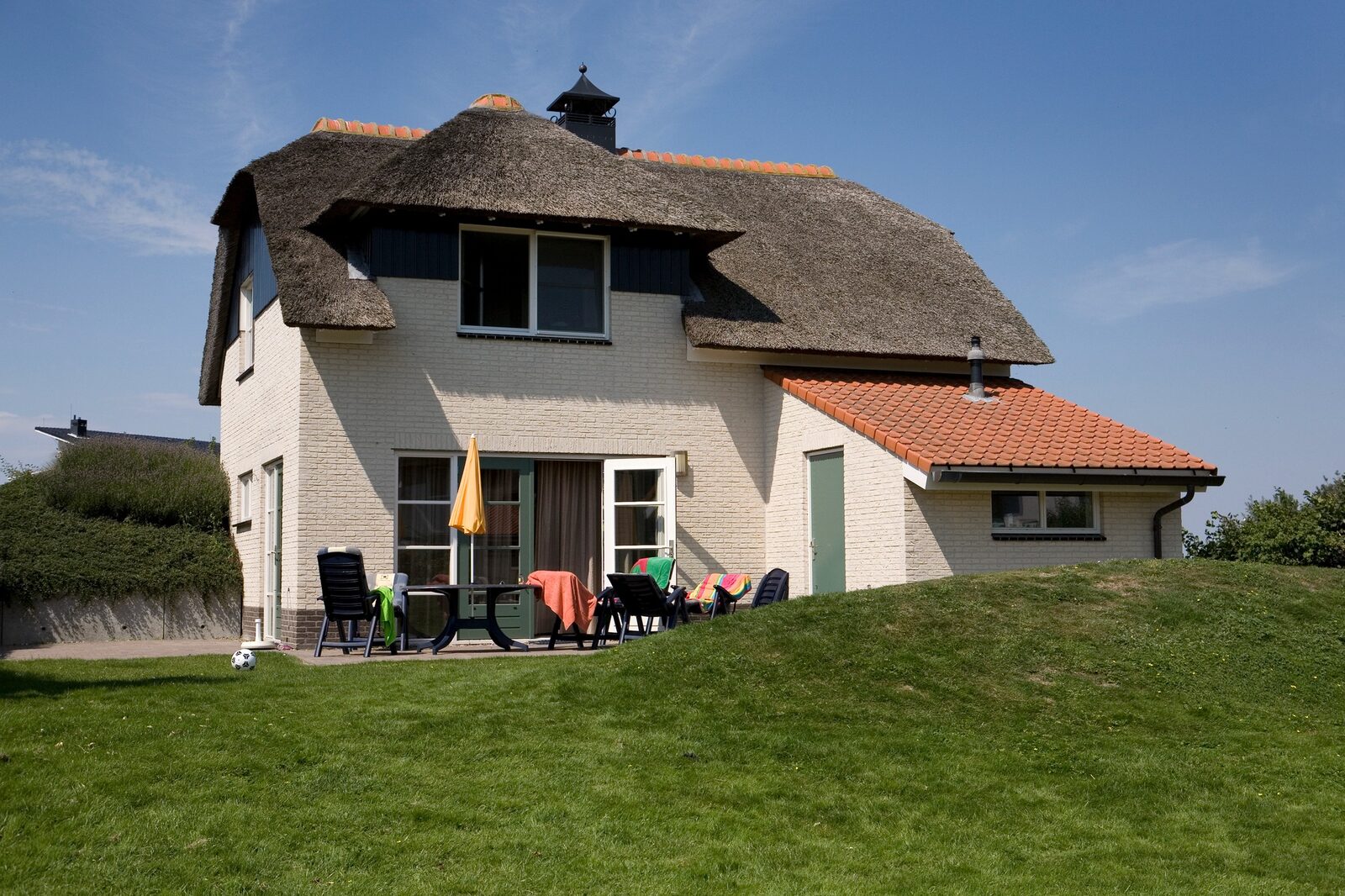 Duinvilla met Sauna & Whirlpool aan het Strand - 6 personen 