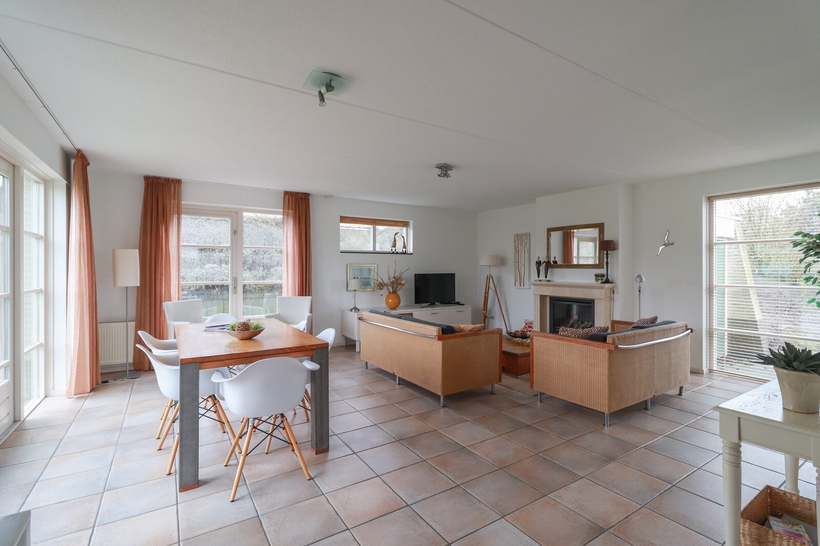 Duinvilla met Sauna & Whirlpool aan het Strand - 6 personen 