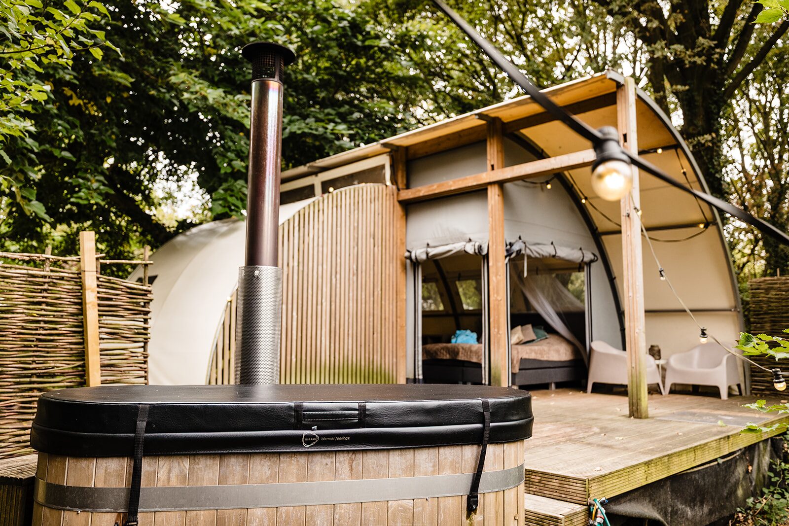 Arcade met privé hottub