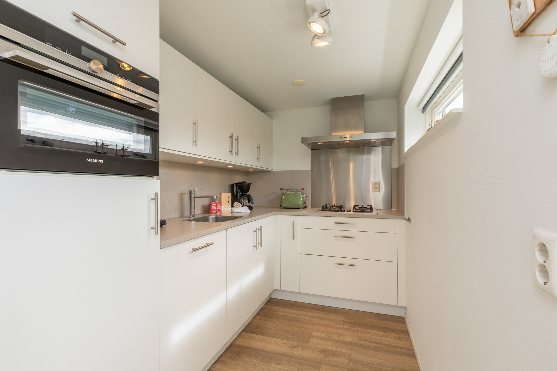 zonnedorp-kavel-10-renesse-villa-near-the-beach-with-spacious-garden