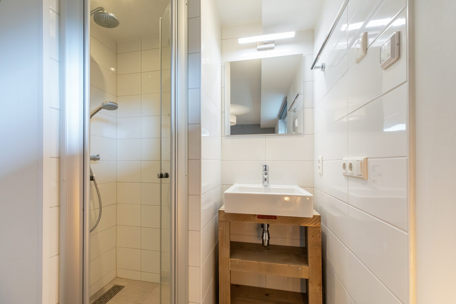 Zonnedorp Kavel 10 Renesse | Villa near the Beach & with Spacious Garden