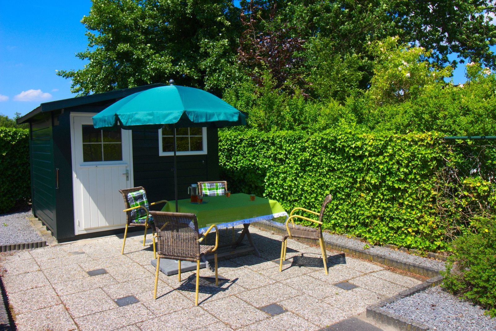 Chalet 150-152