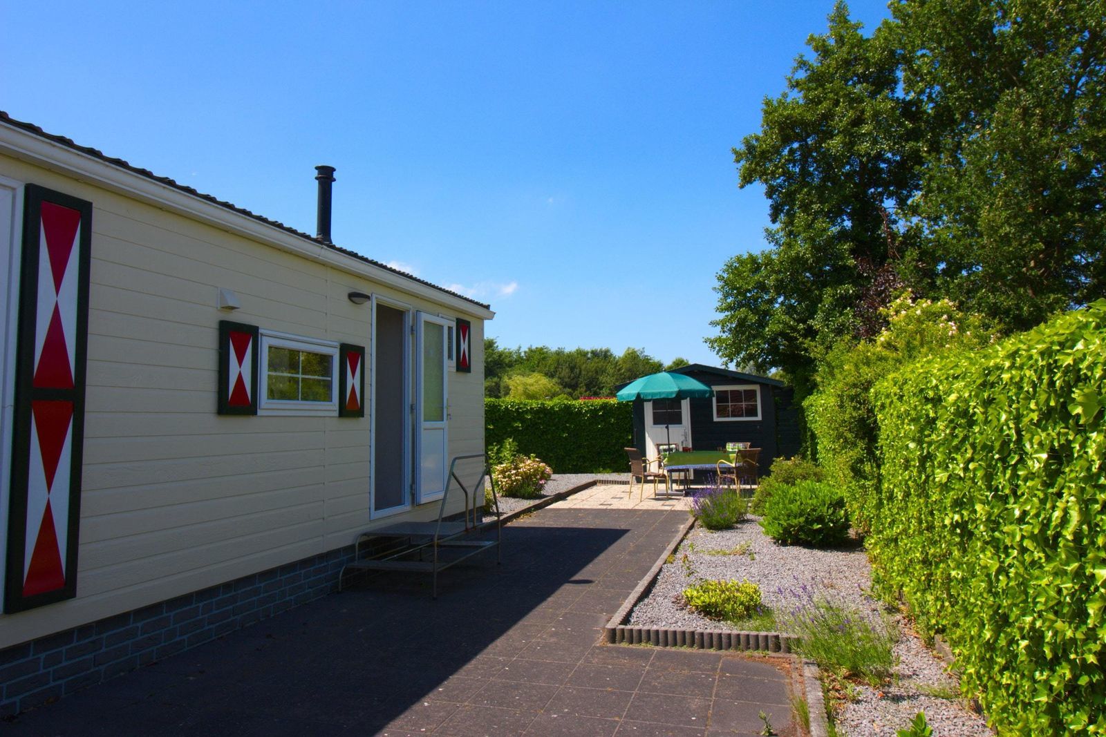 Chalet 150-152