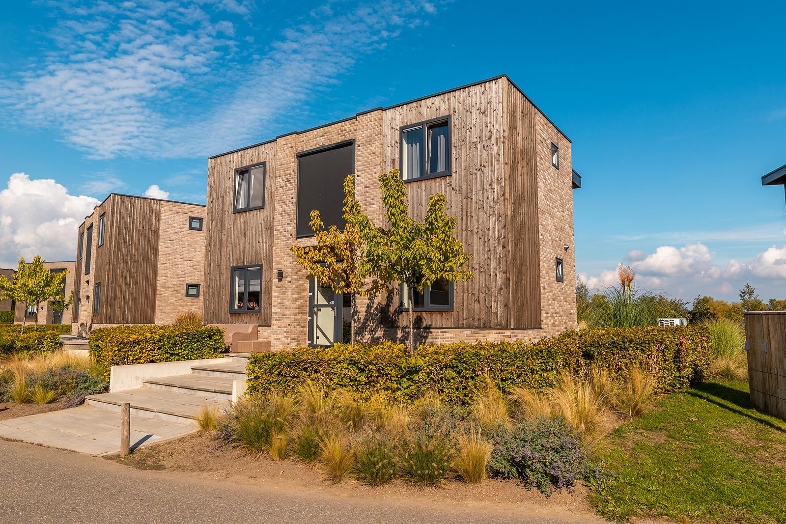 Maas Villa Wasserseite mit Wellness | 10 Personen