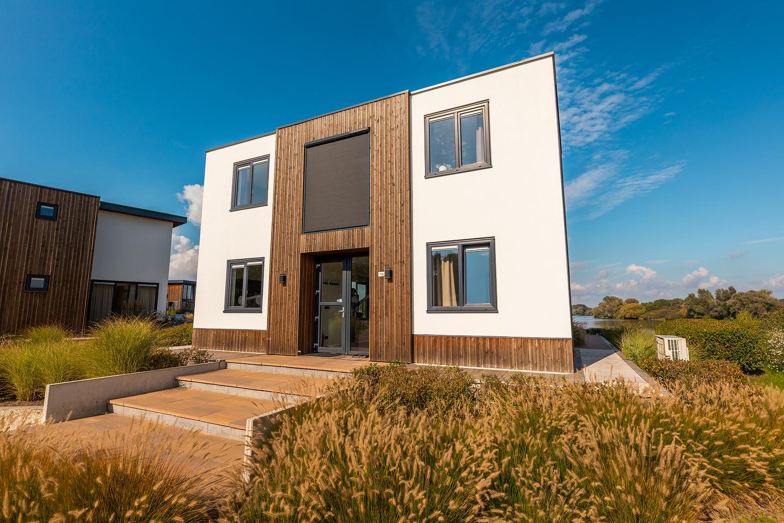 Maas Villa mit Wasserblick | 10 Personen