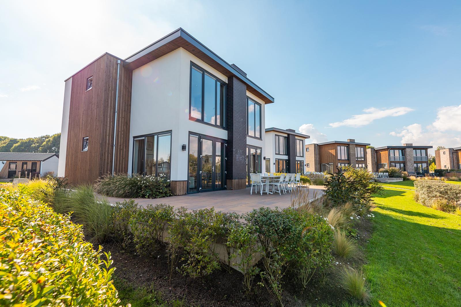 Maas Villa mit Wasserblick | 10 Personen