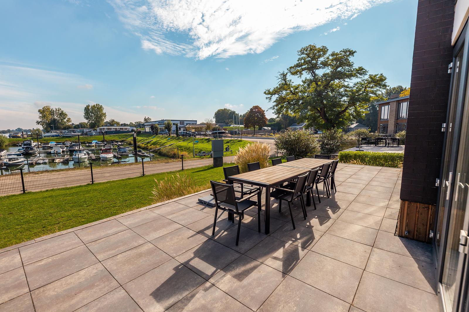 Maas Villa mit Hafenblick | 10 Personen