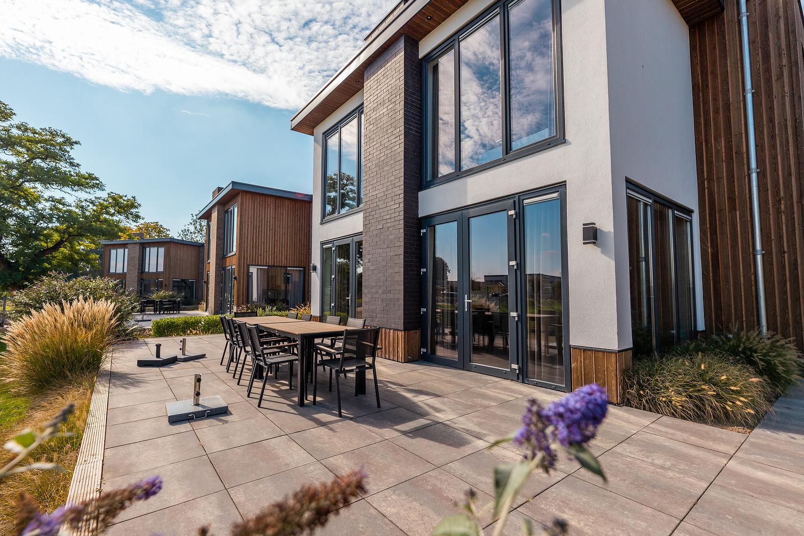 Maas Villa mit Hafenblick | 10 Personen