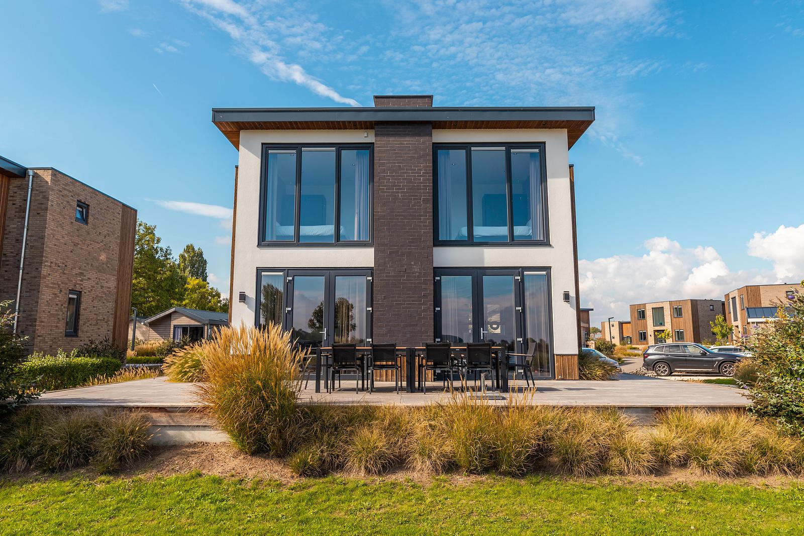 Maas Villa mit Hafenblick | 10 Personen