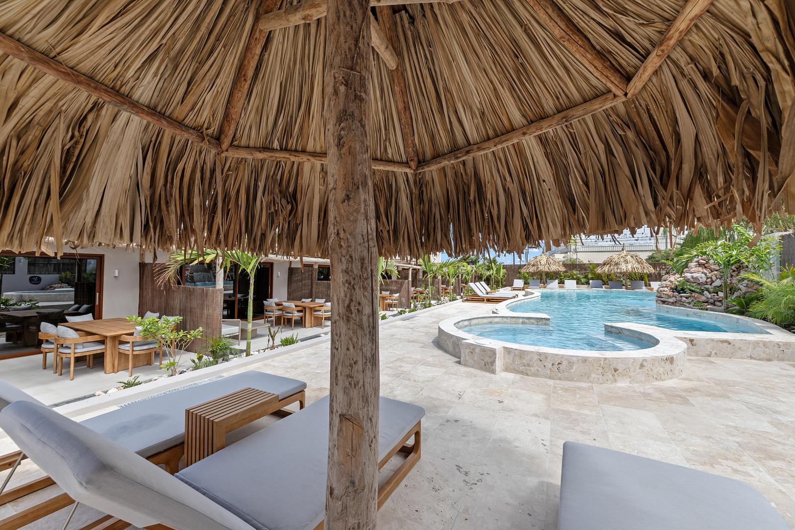The Boho Oasis Resort (with private terrace)