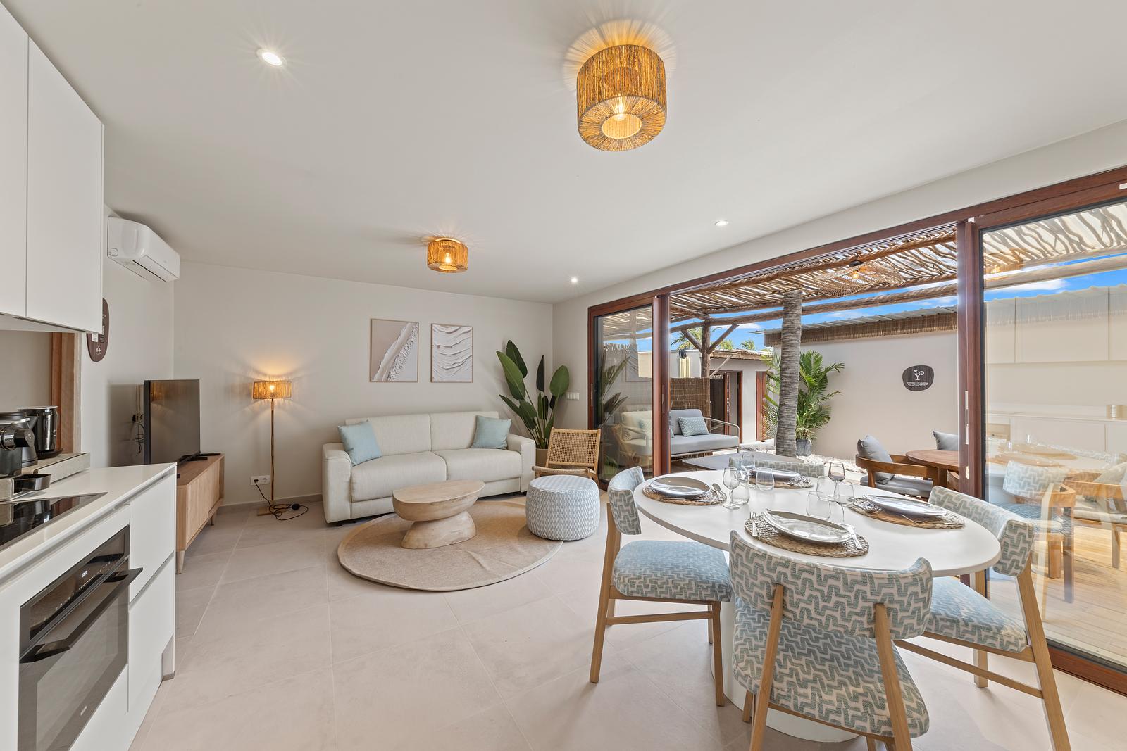 The Boho Oasis Resort (with private terrace)