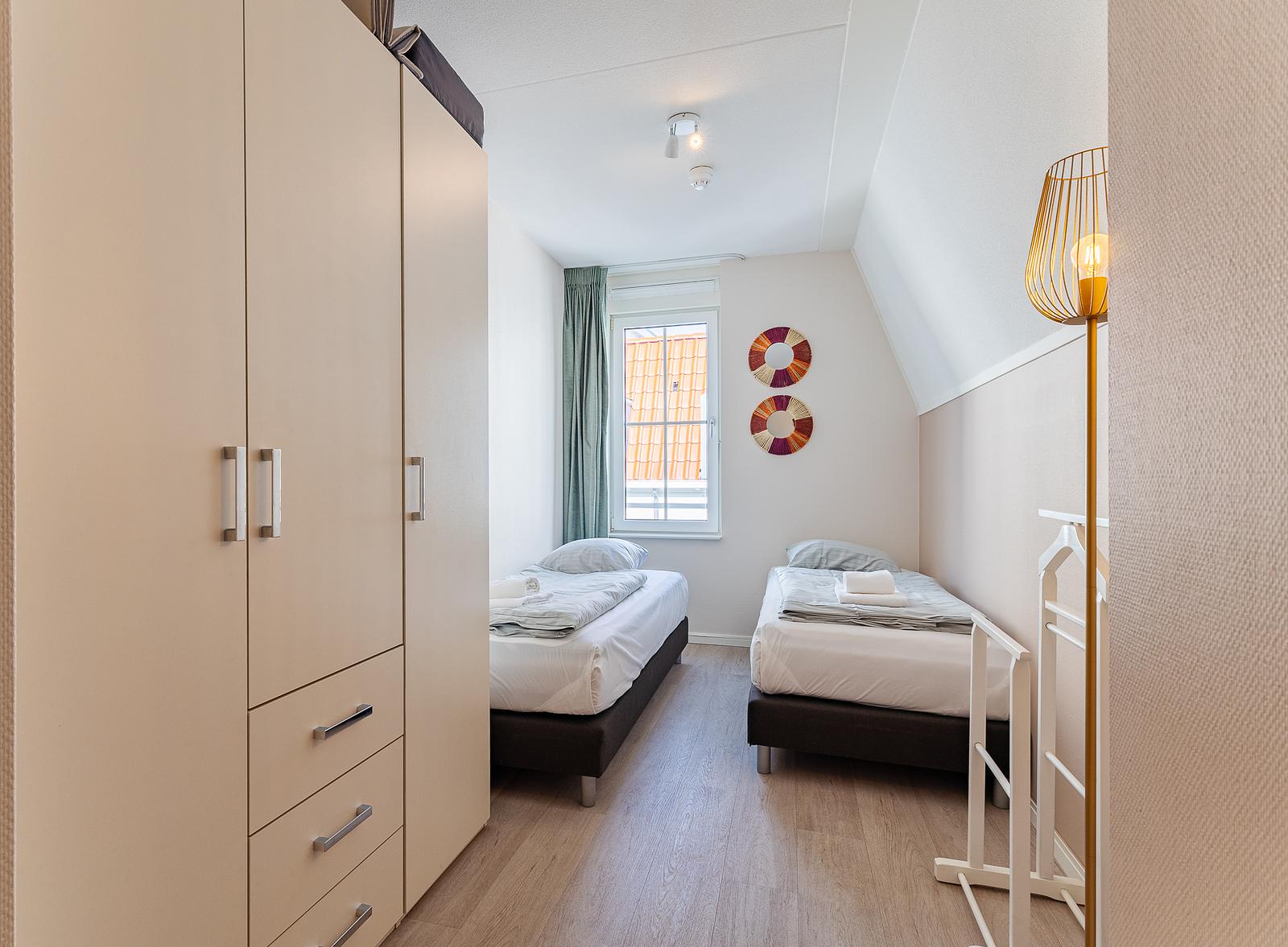  Apartment - Kaapduinseweg 13 | Dishoek "M Luxe 6 personen"