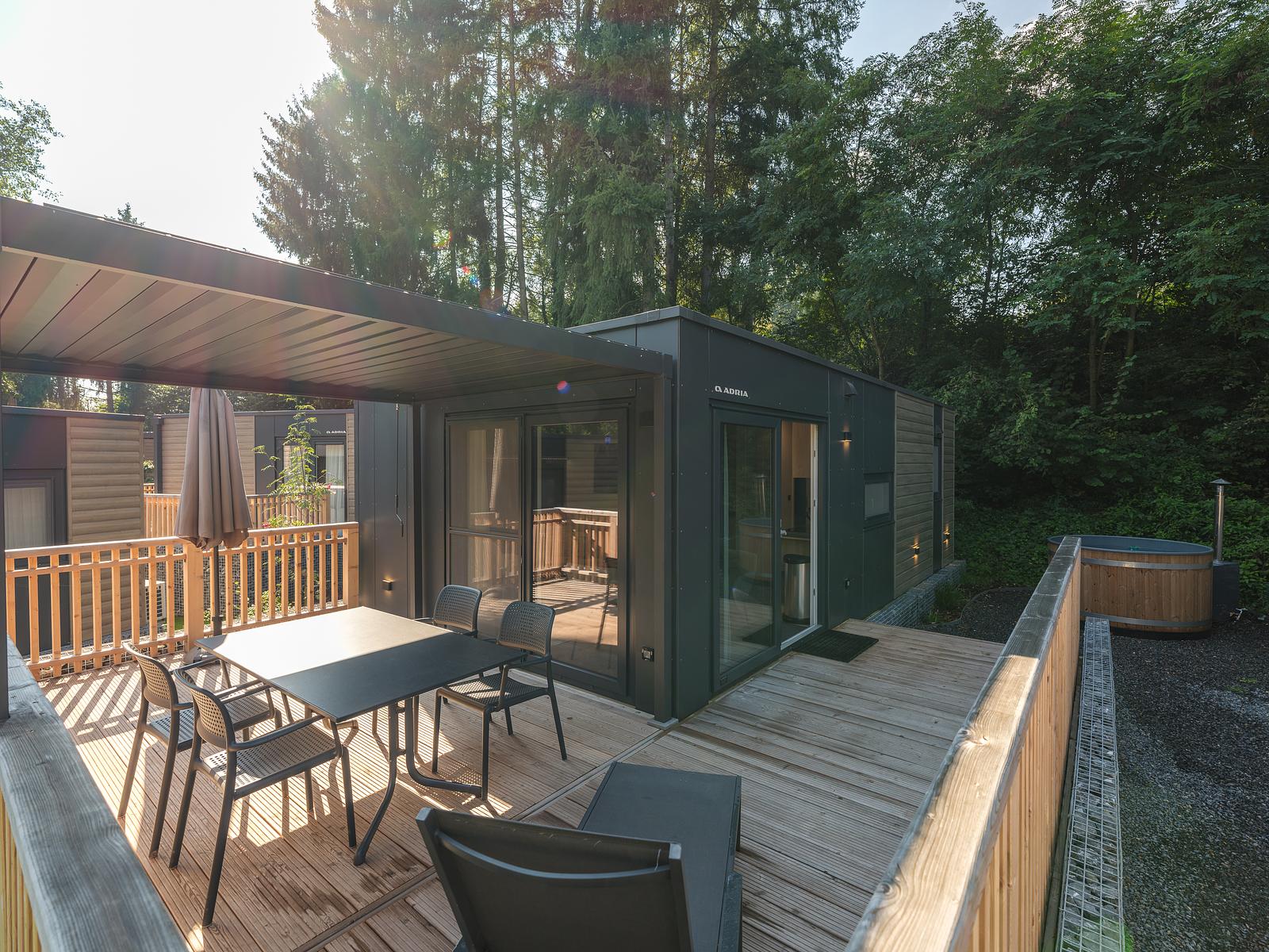 Moezel Lodge with hot tub | 4 persons 