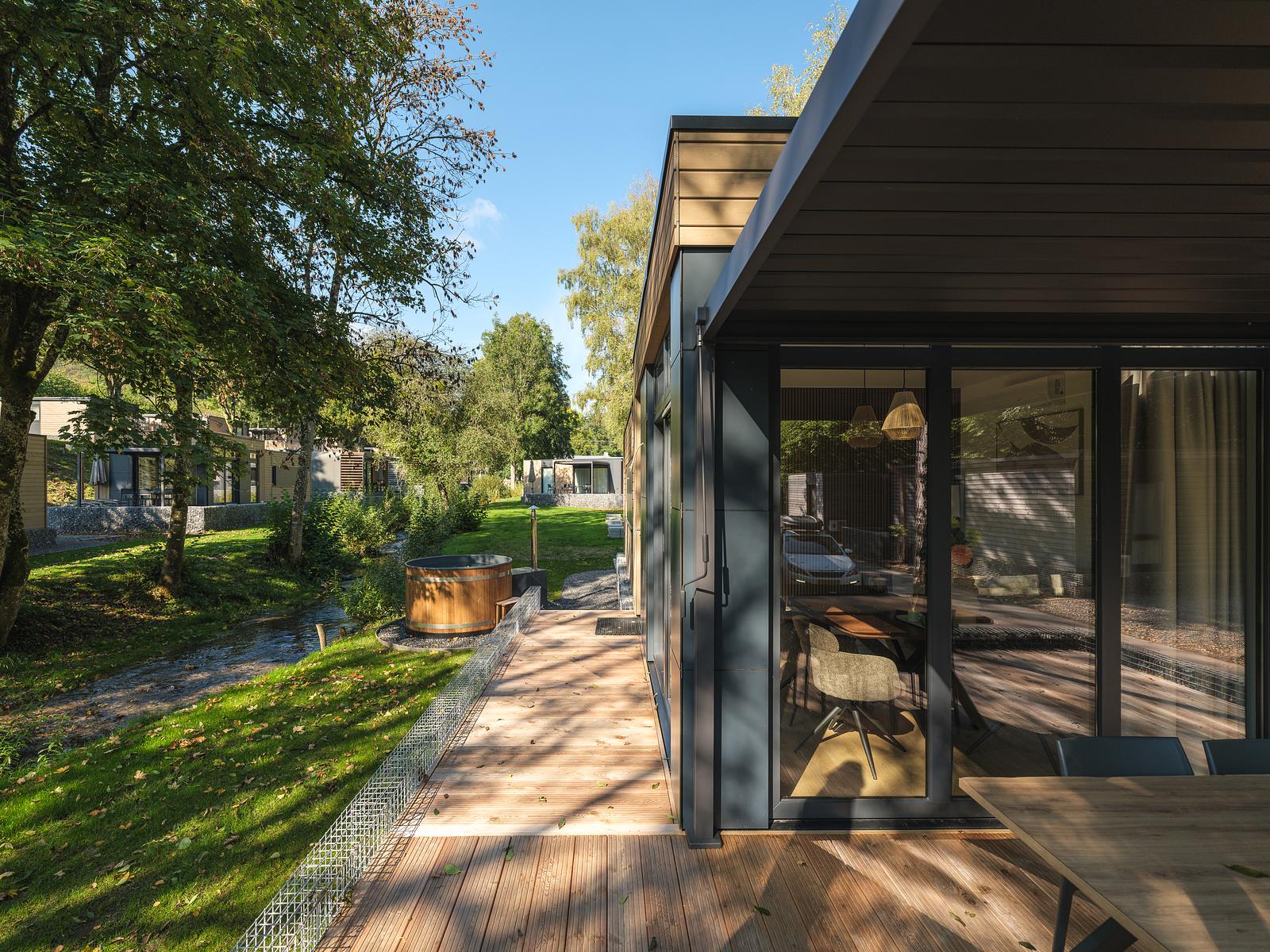 Mamer Lodge with hot tub | 4 persons 