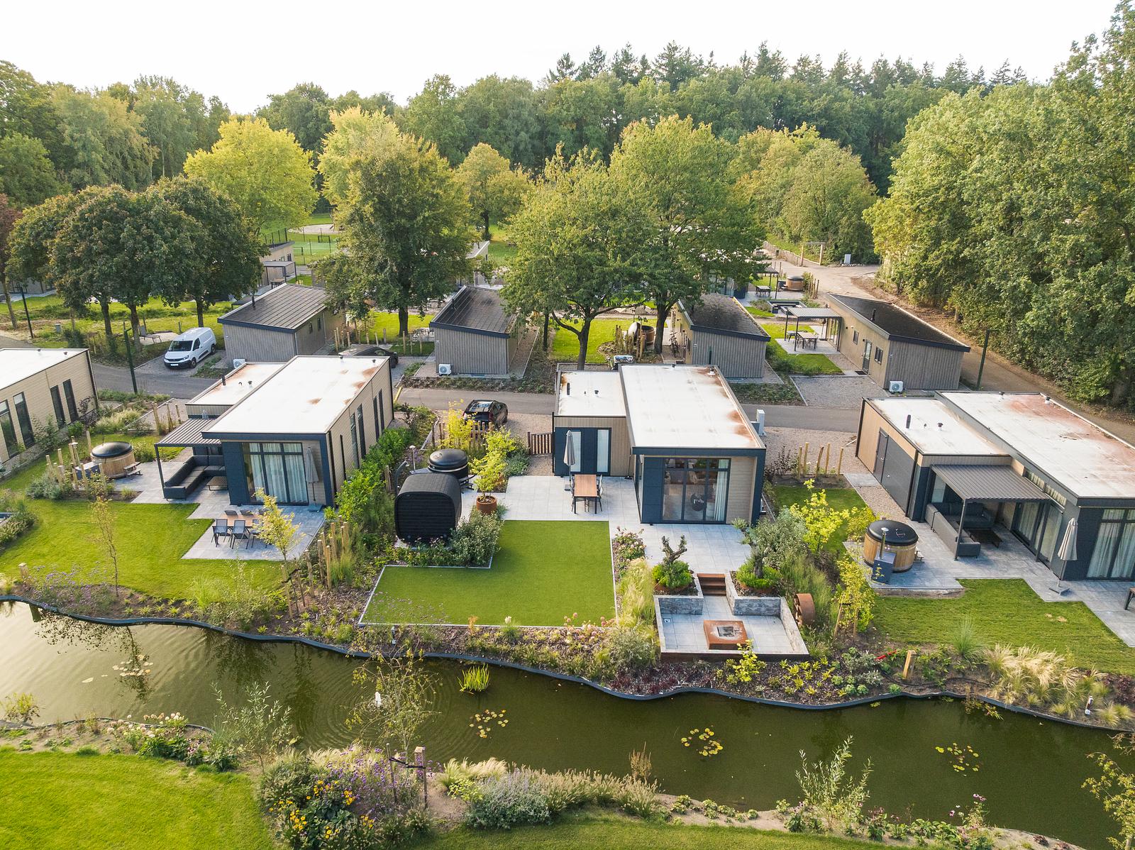 Essenburgh Comfort met Hottub & Sauna | 6 personen 