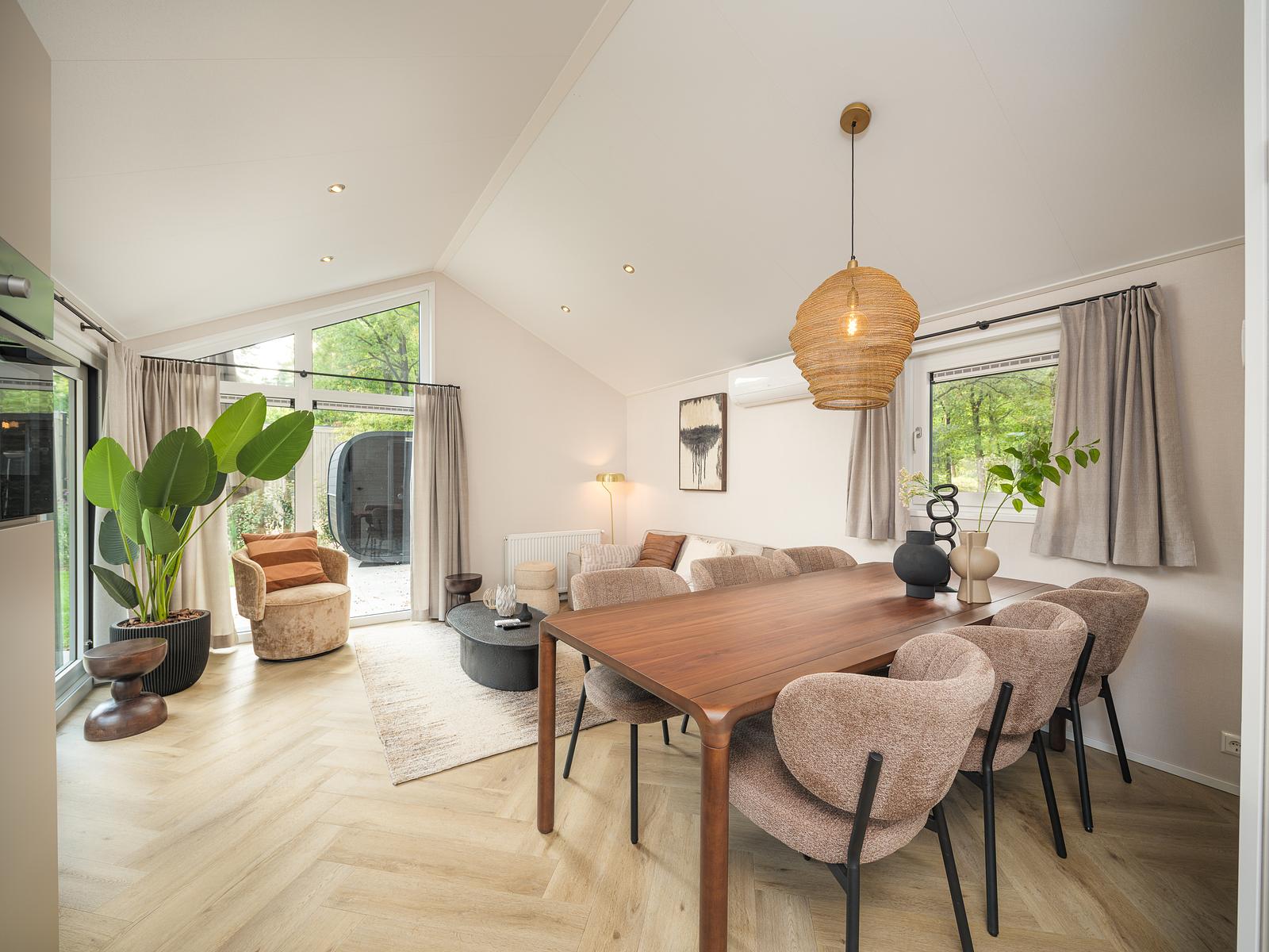 Doornenburg Lodge Comfort met Hottub & Sauna | 6 personen