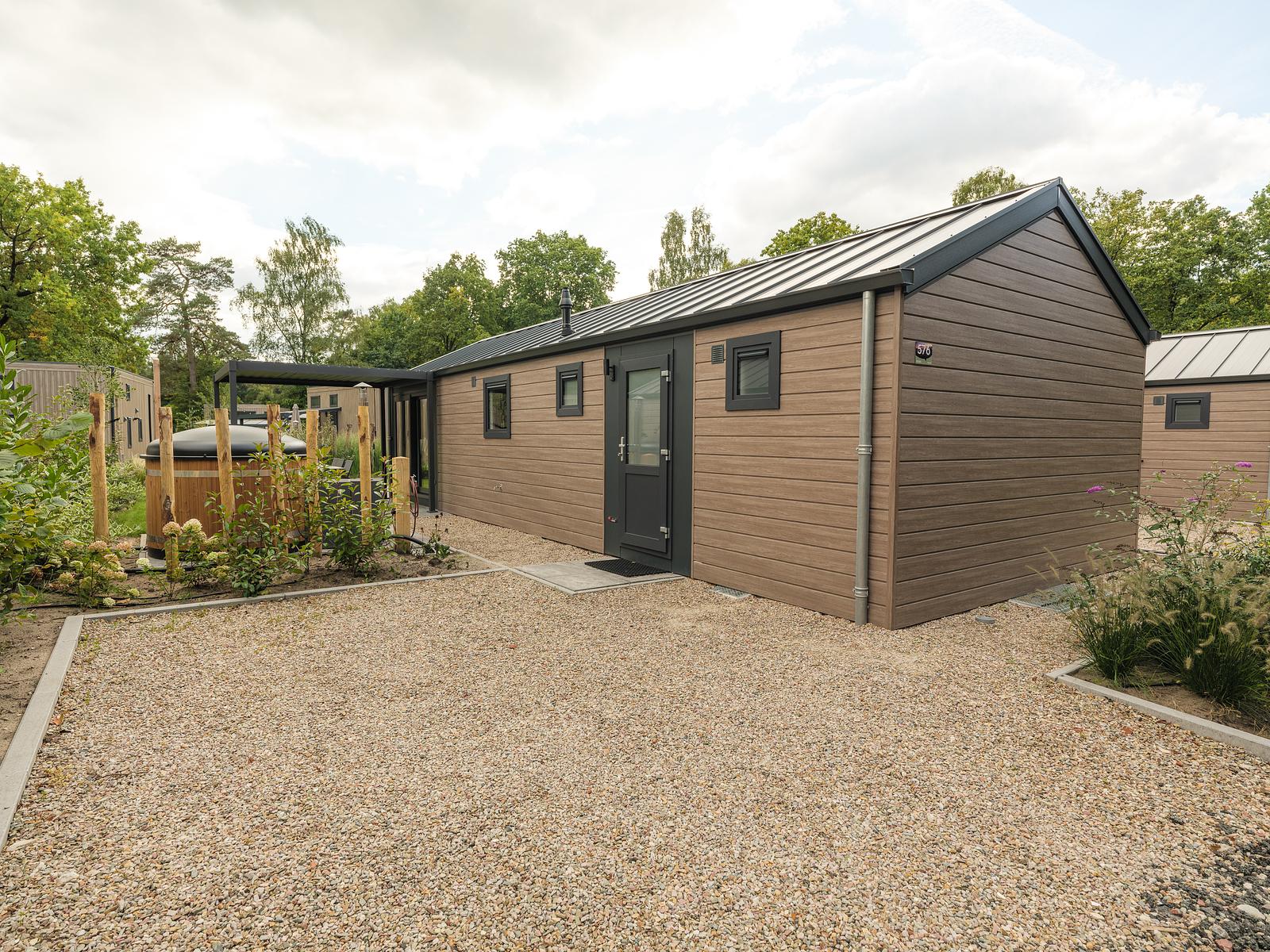 Doornenburg Lodge Comfort met Hottub | 6 personen