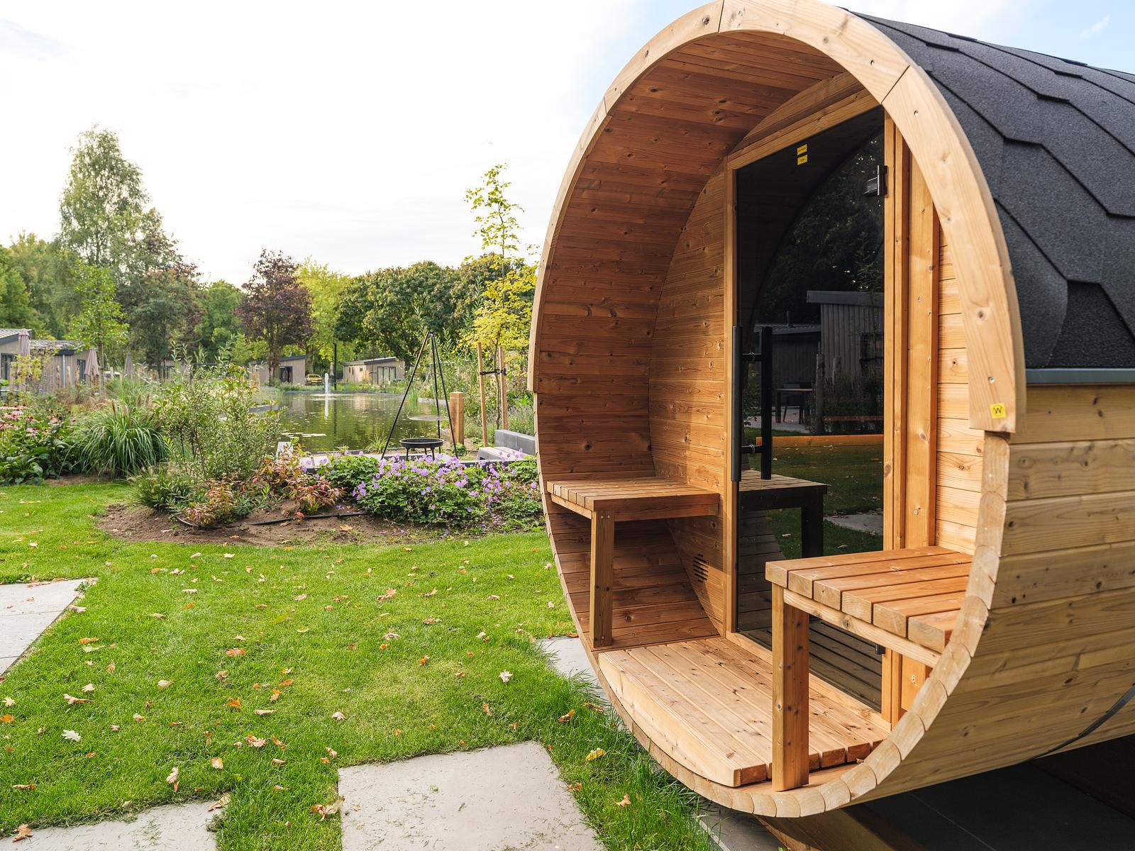 Loevestein Deluxe met Hottub & Sauna | 4 personen 
