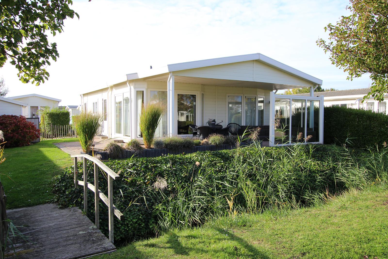 Veranda 4