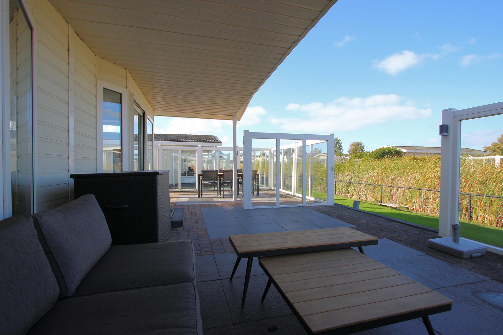 Veranda 6