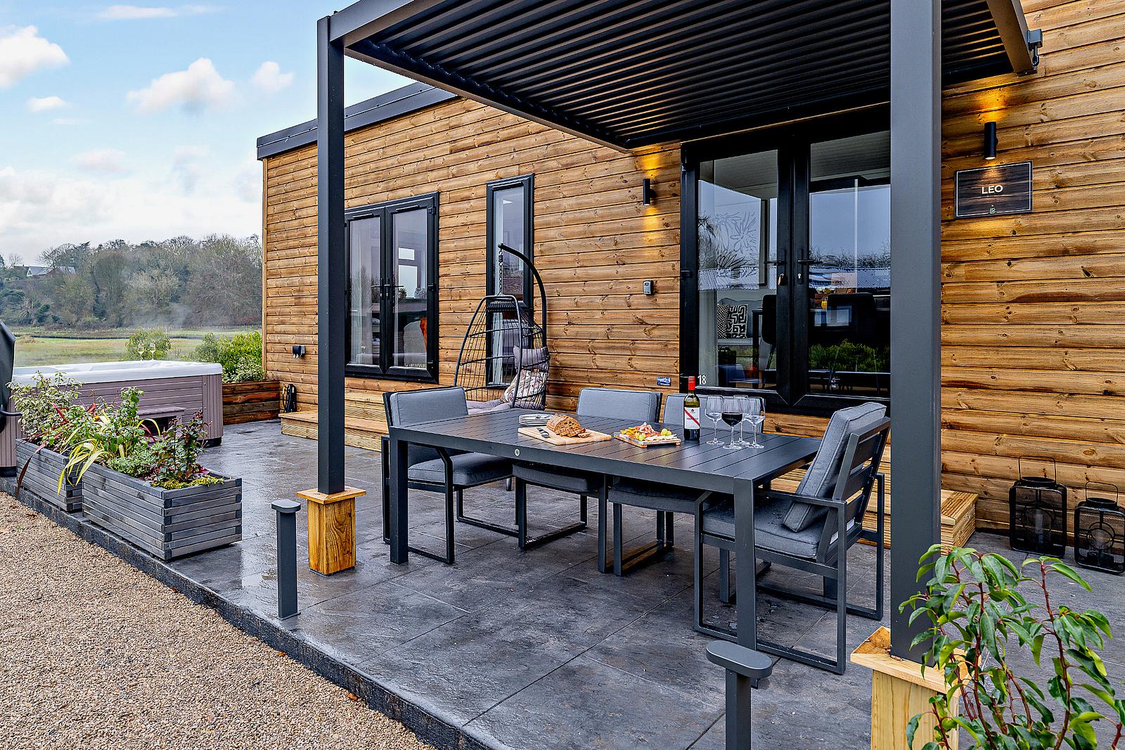 The Stargazer Pet Friendly