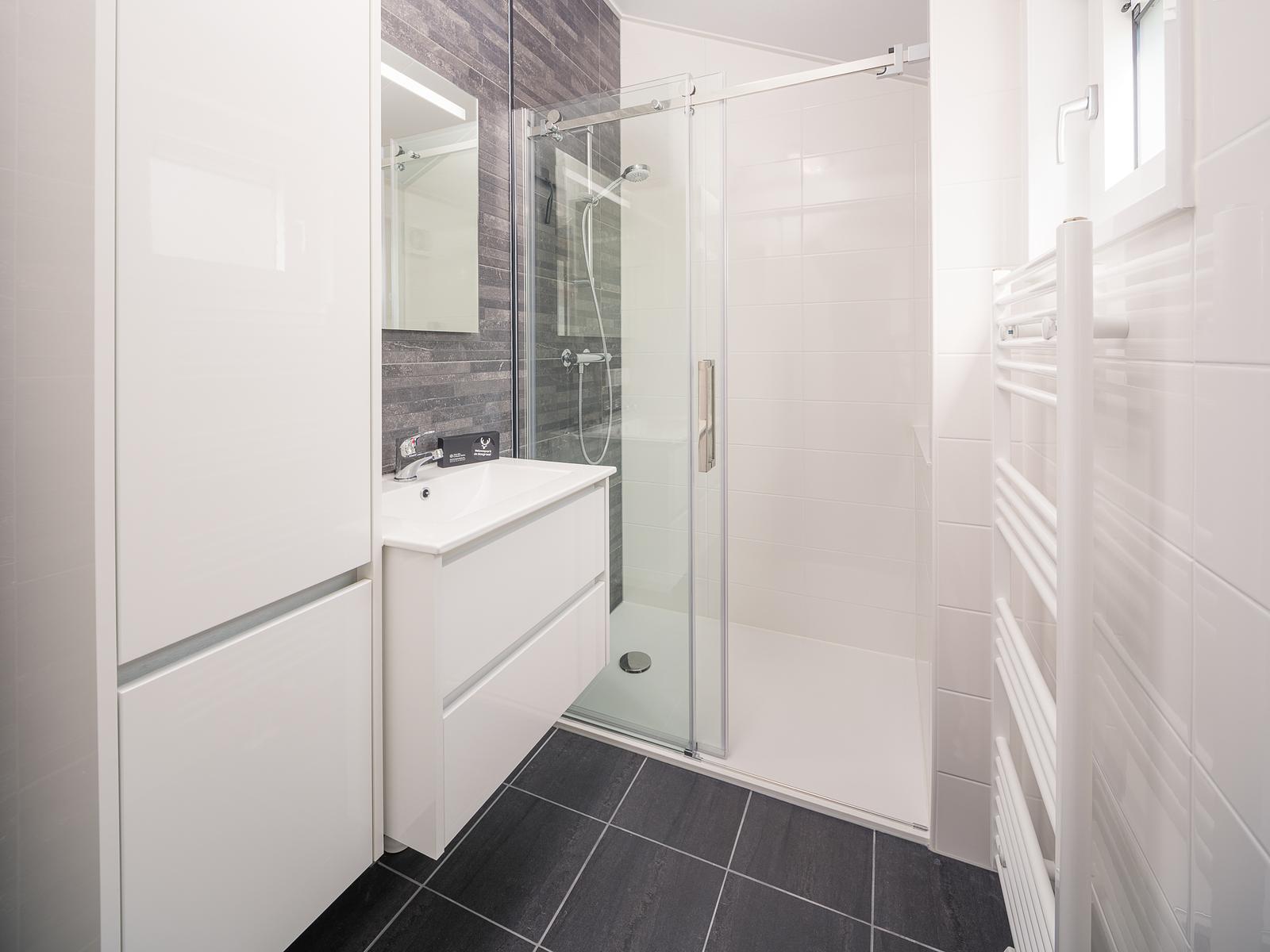 Doornenburg Lodge Comfort mit Hot Tub und Sauna | 6 Schlafplätze